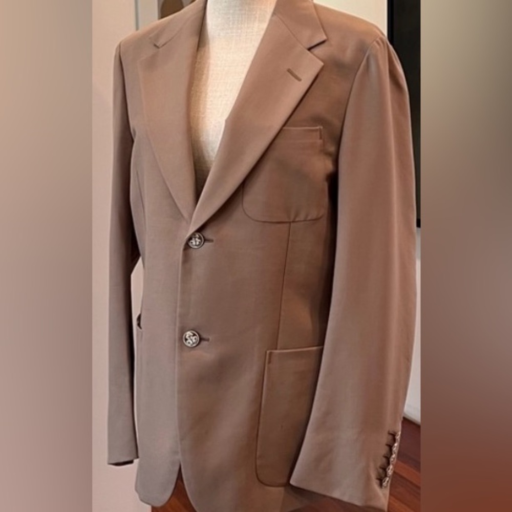Gucci Tan Sport Coat Classic Tailored Unisex Blazer Size 48R